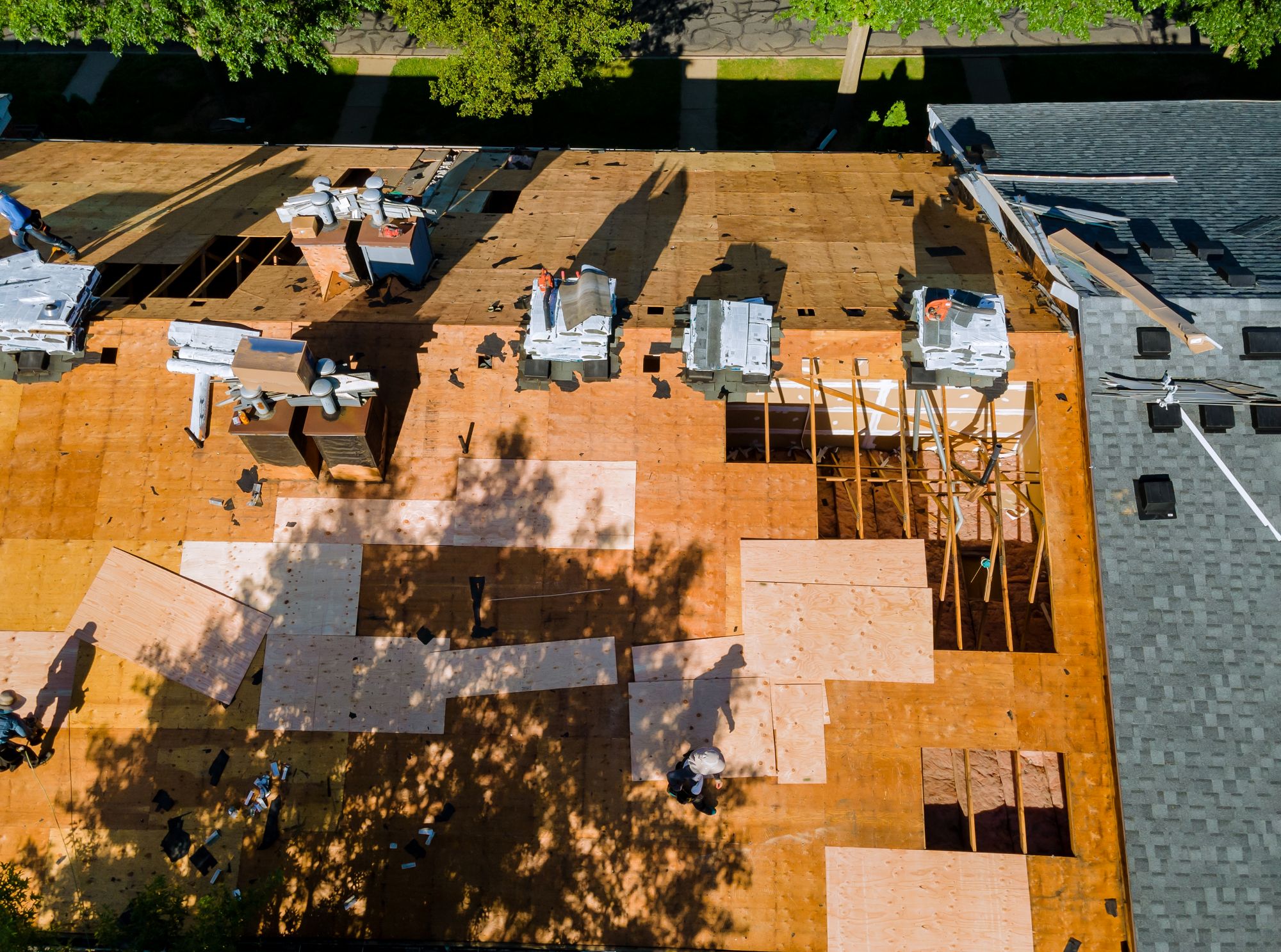 SLM General Contractors & Roofing LLC